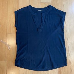 Leimere short sleeved navy sweater. Unworn. Size L